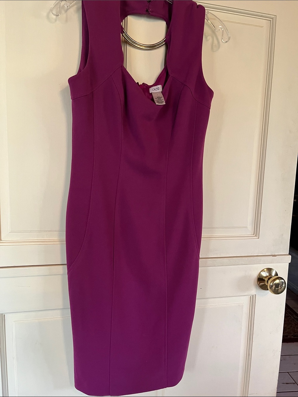 Caché Magenta Bodycon Sheath Dress Size 6 Gold Open Back Y2K